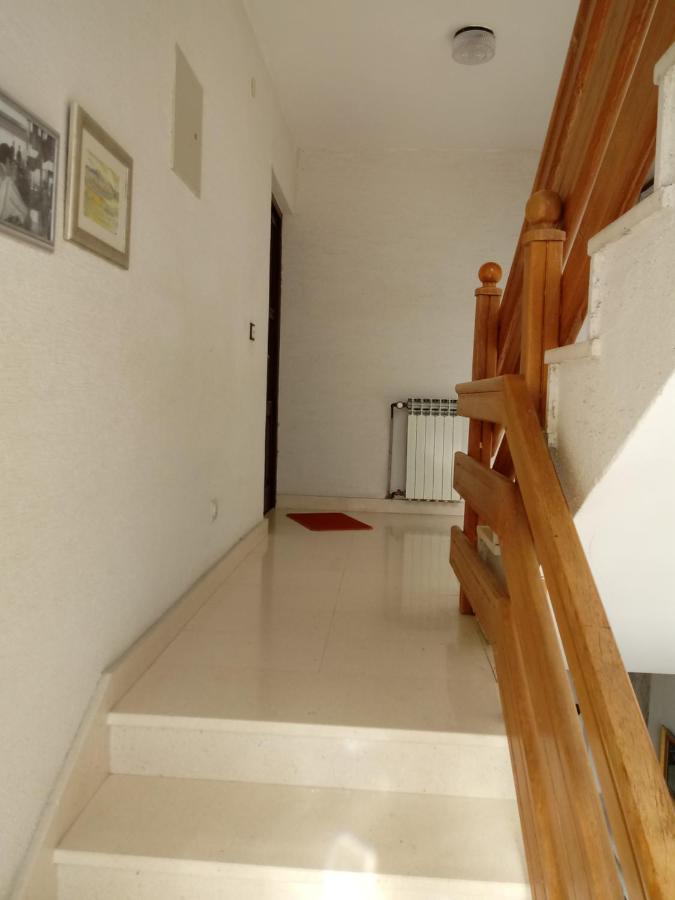Studio-Appartements Emwey Трогір Екстер'єр фото